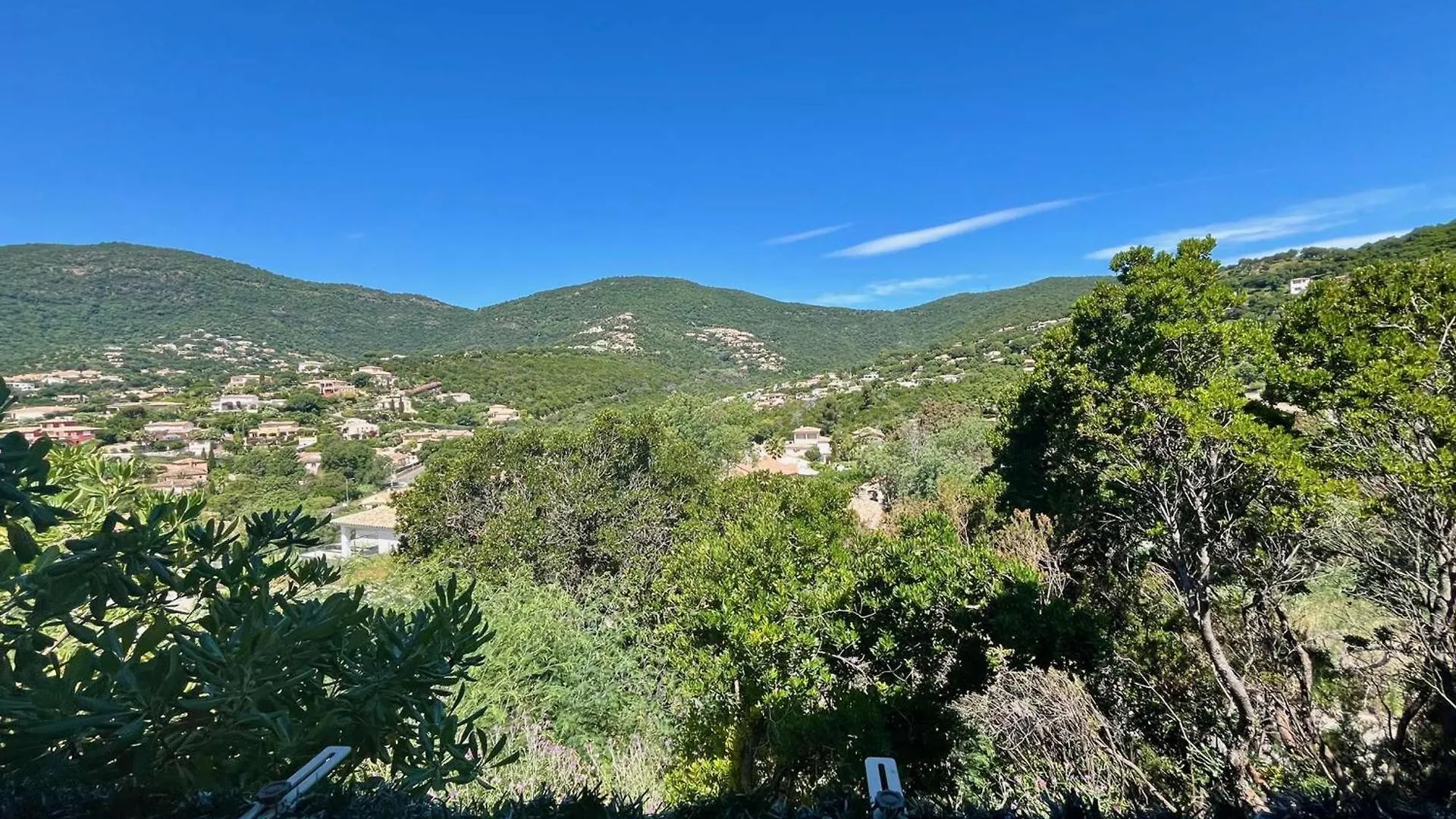 Appartement Avec Terrasse Et Piscine, 2 Pieces, 4 Couchages, A Cavalaire-Sur-Mer - Fr-1-226B-206 France