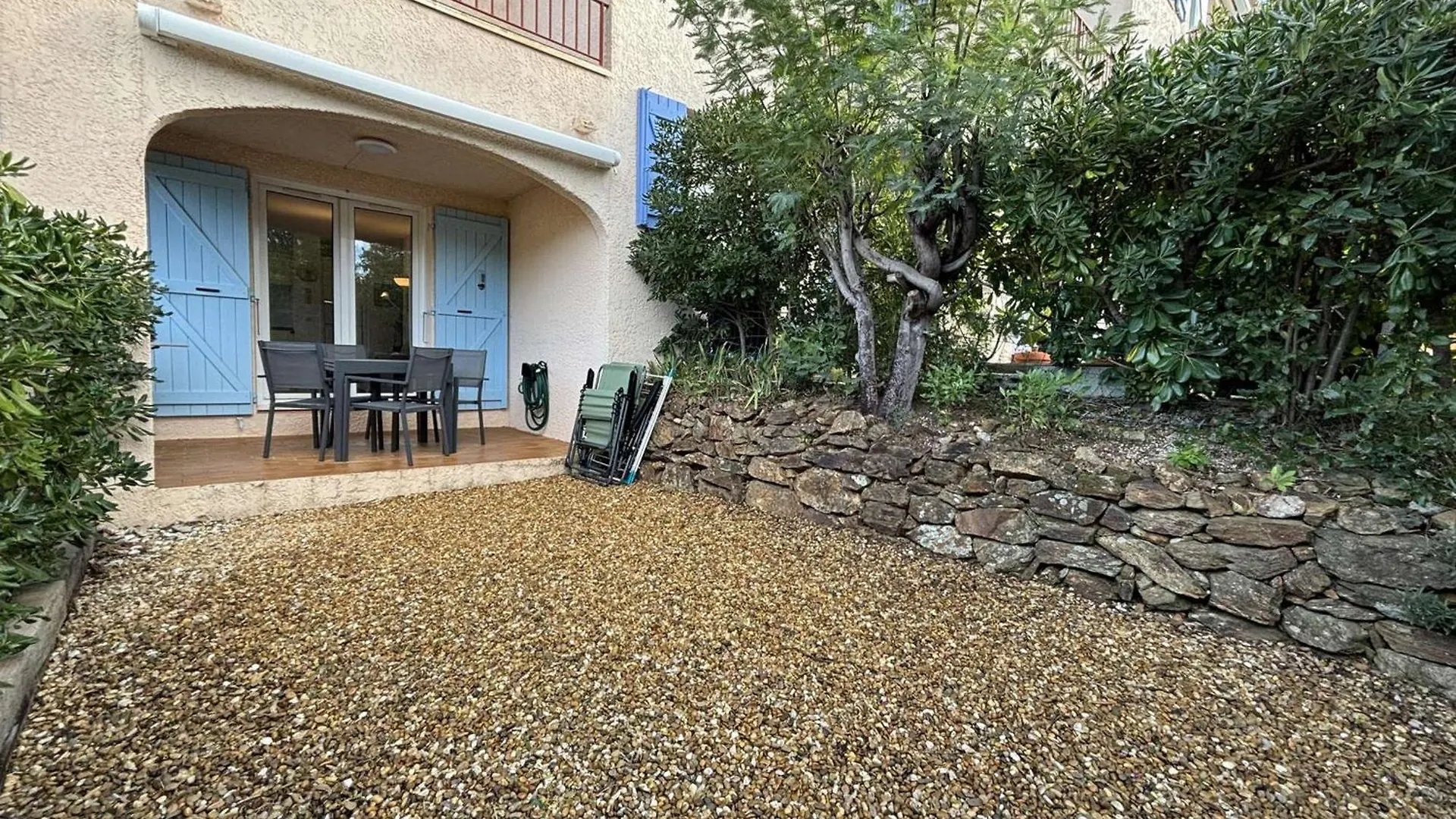 Appartement Avec Terrasse Et Piscine, 2 Pieces, 4 Couchages, A Cavalaire-Sur-Mer - Fr-1-226B-206 0*,