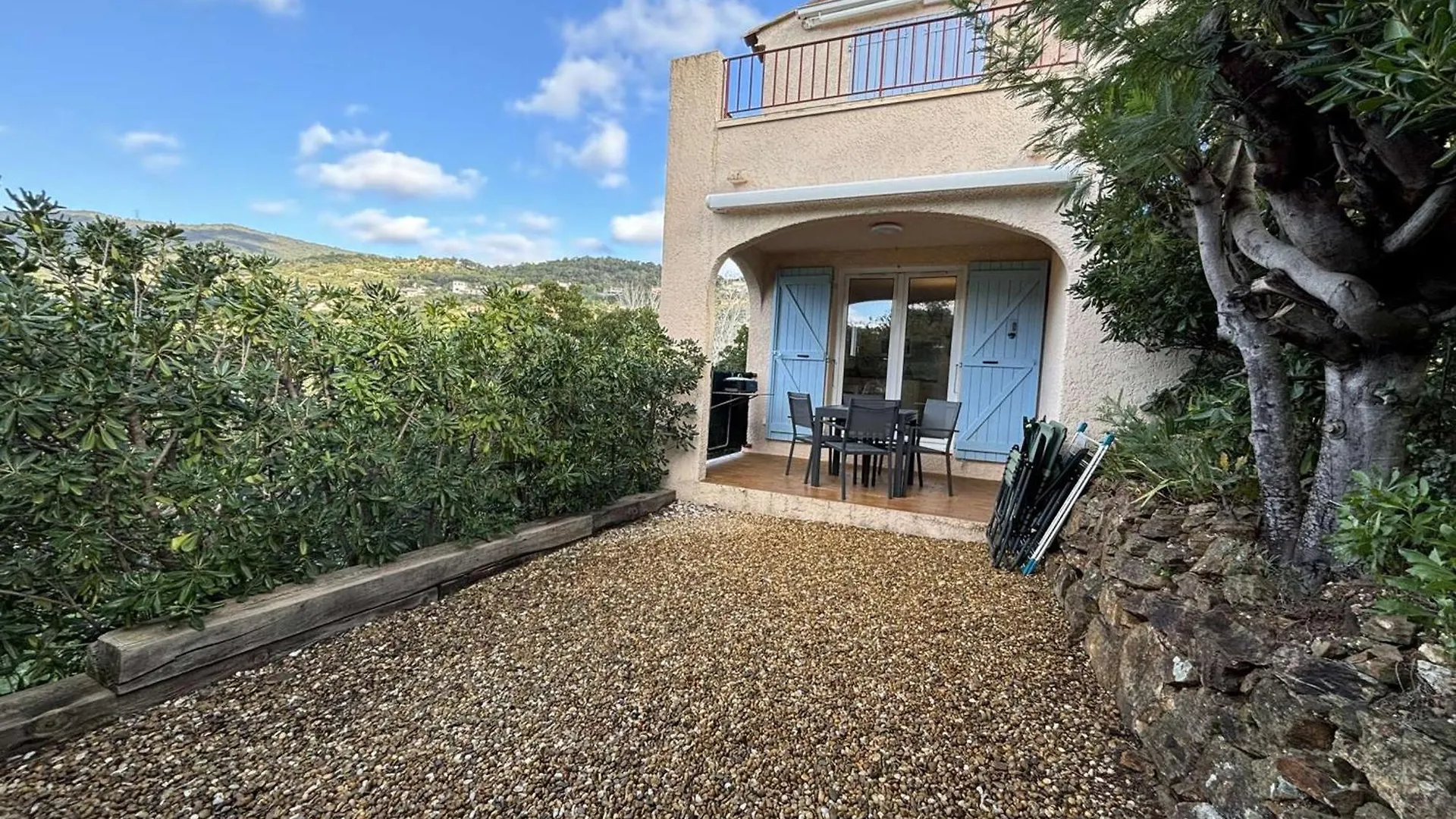 Apartment Appartement Avec Terrasse Et Piscine, 2 Pieces, 4 Couchages, A Cavalaire-Sur-Mer - Fr-1-226B-206